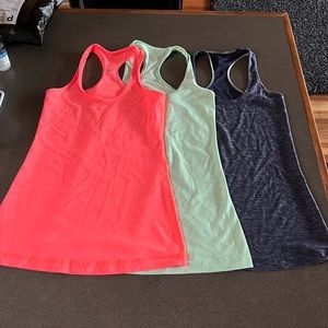 🍋 3 Cool racerback tanks size 4